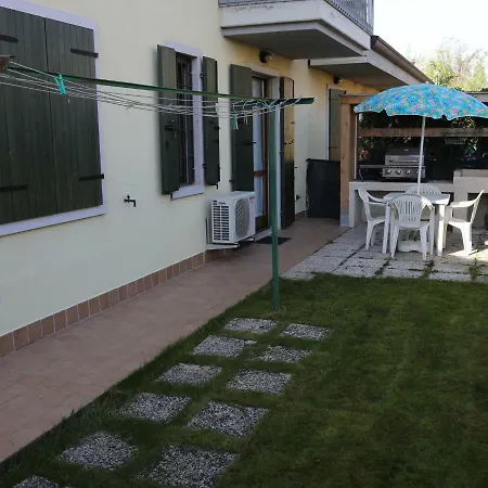Alby's House Apartman